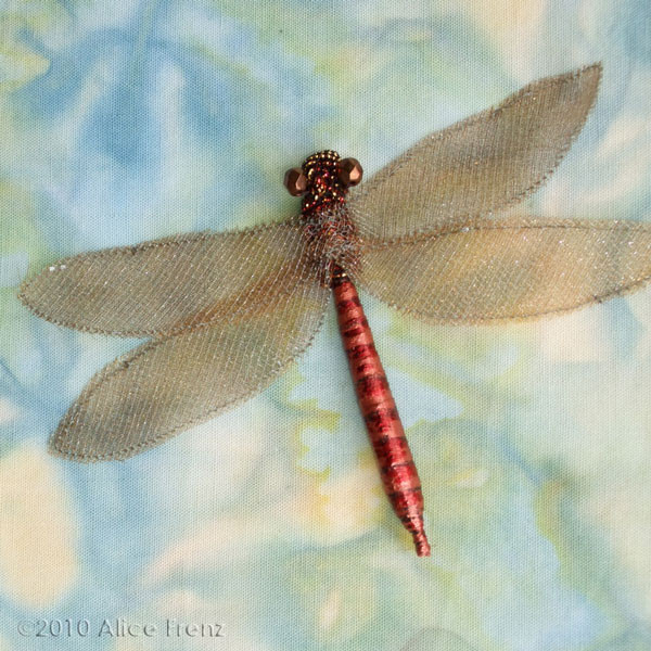 alice-frenz-dragonfly-detail